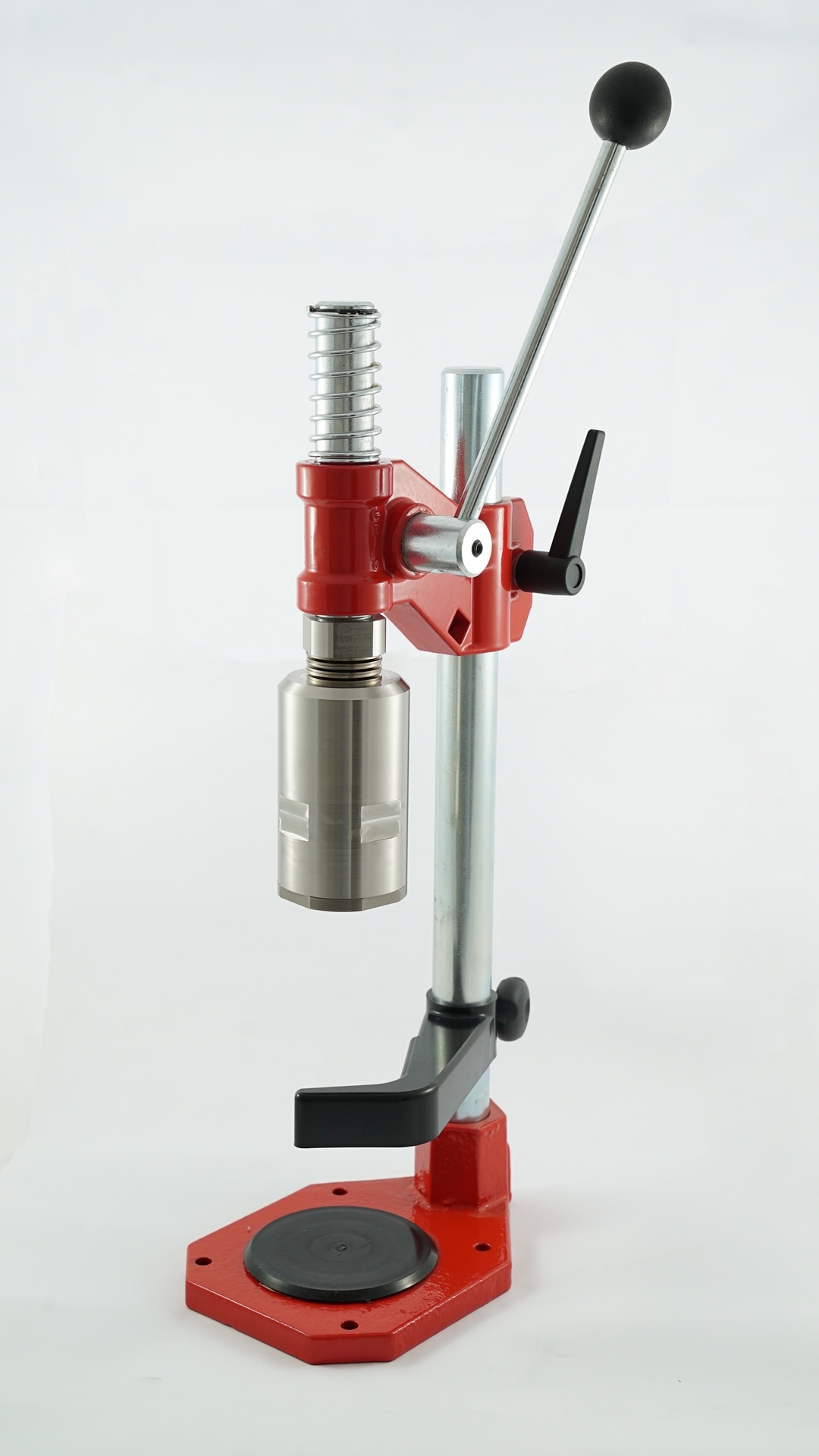 Handclosing device for glass bottles