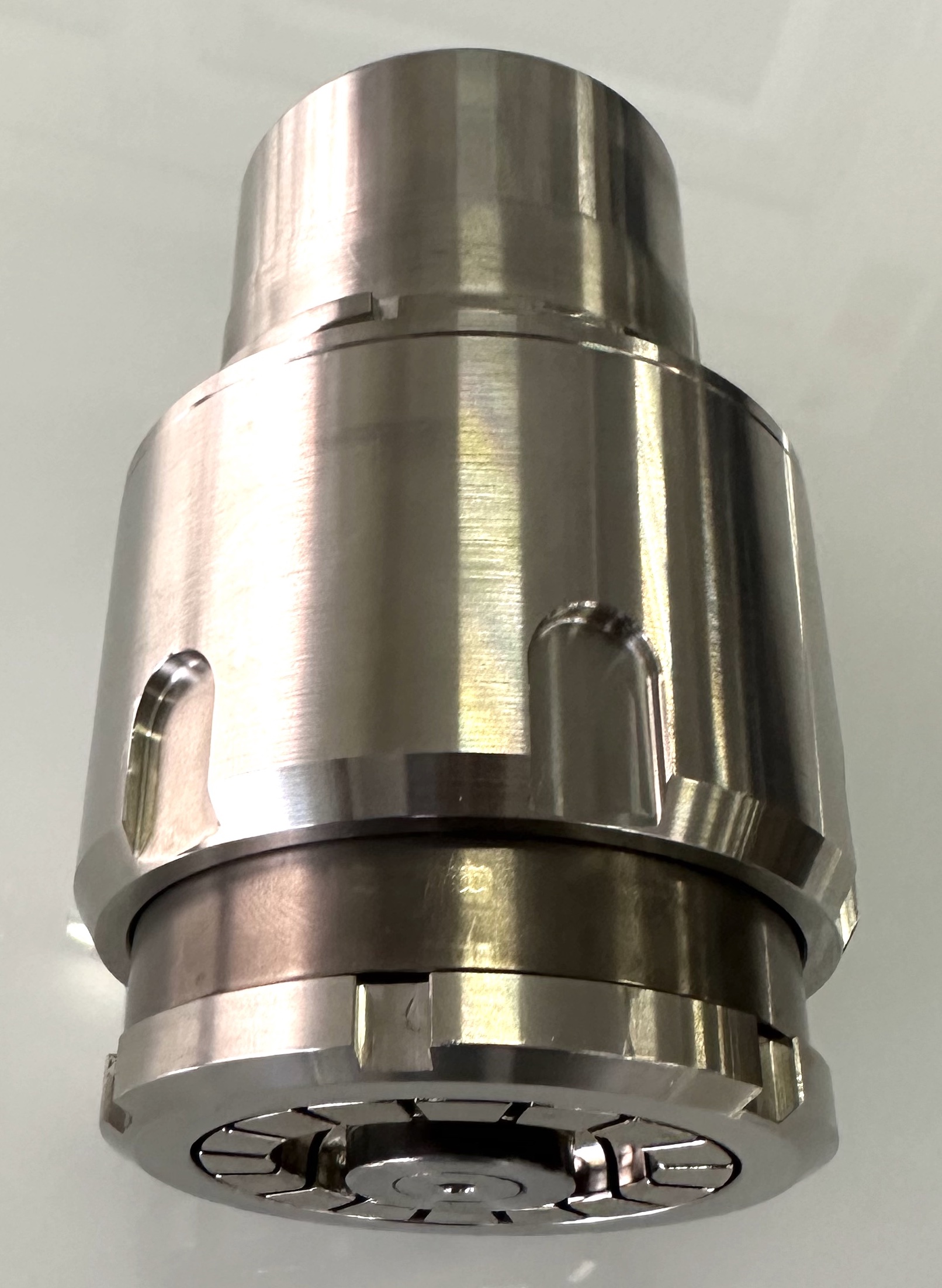 Closing head for KHS capper 44280022